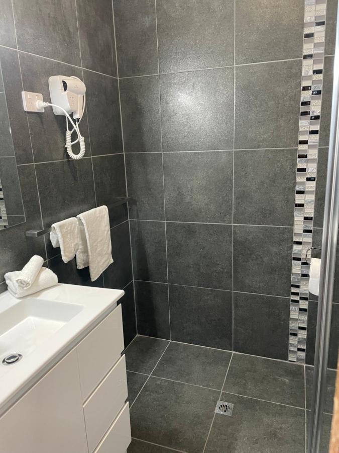 Shepparton Motor Inn Tudor House Motel Экстерьер фото